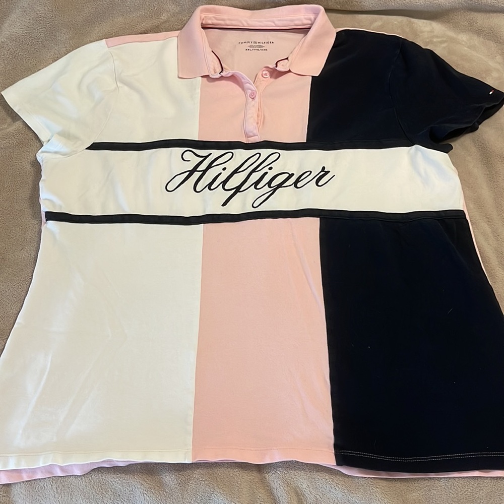 Tommy Hilfiger women’s top that is blue, pink and white.  It is size XXL
